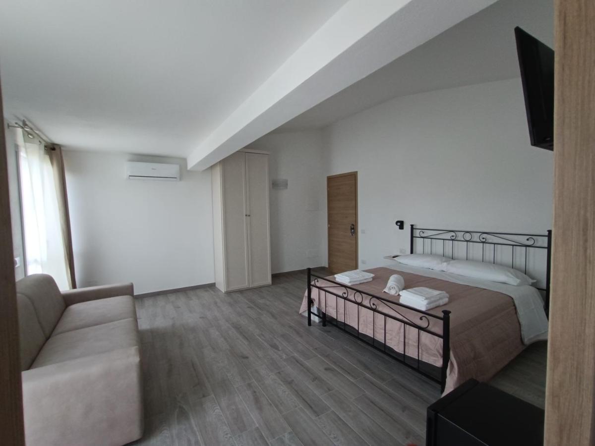 Costa Di Sopra Affittacamere By Hospitality Sardinia Куарту-Сант'Элена Экстерьер фото